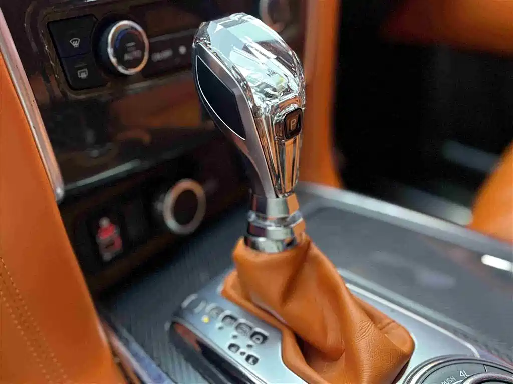Nissan Patrol 2018 4.0L