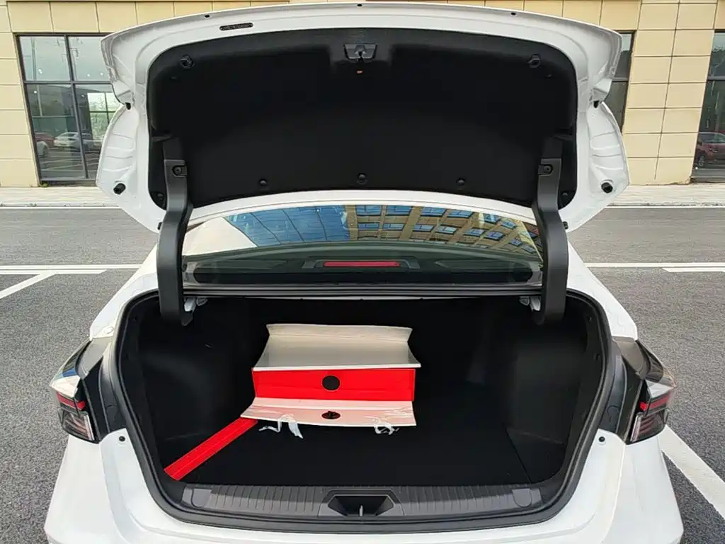 Chery Arrizo 5 PLUS — миниатюра 19