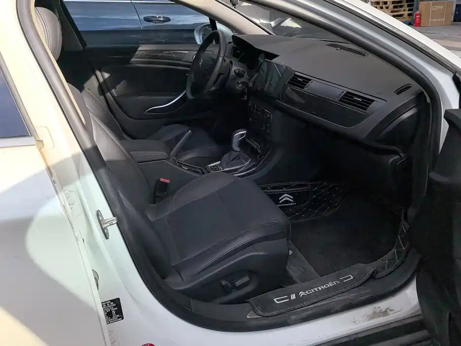 Citroen C5 — миниатюра 8