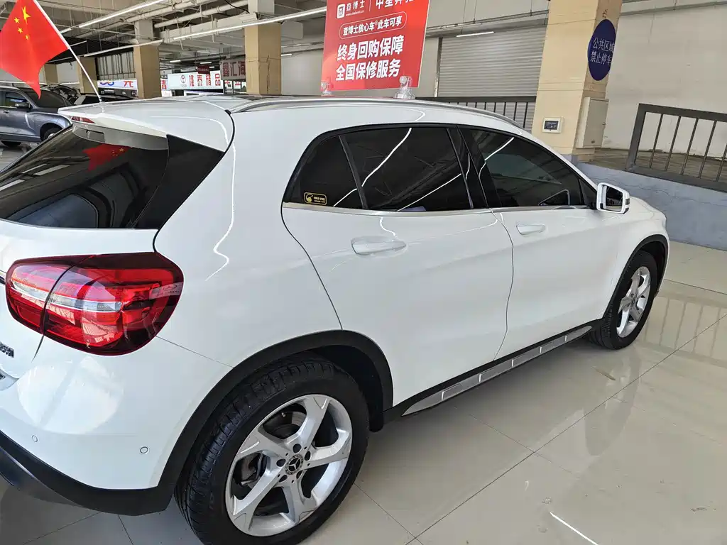 Mercedes-Benz GLA — миниатюра 5