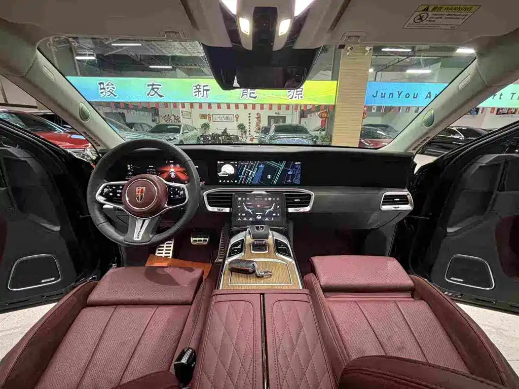 Hongqi Hongqi E-HS9 — миниатюра 7