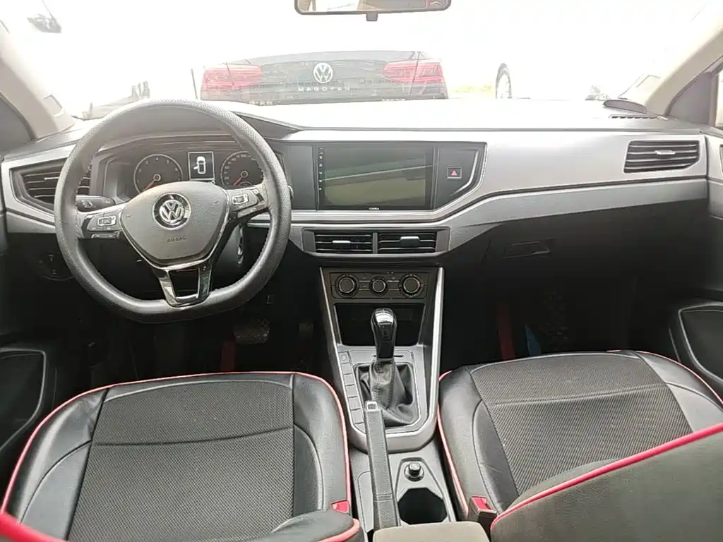 Volkswagen Polo — миниатюра 10