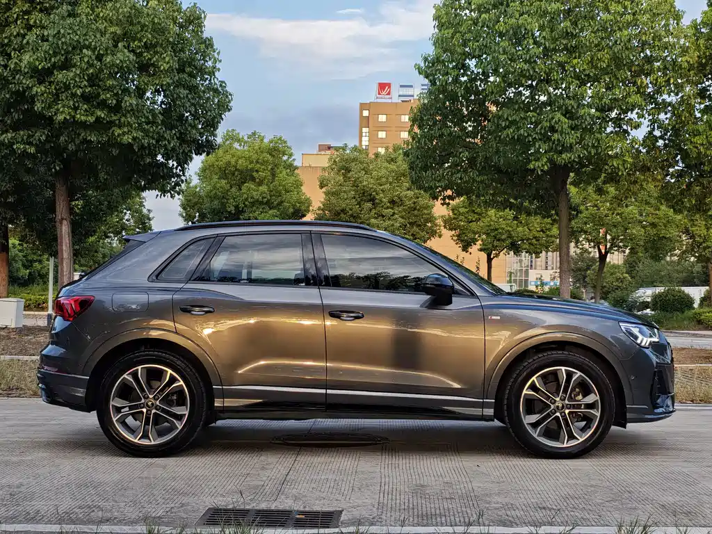 Audi Q3 — миниатюра 4
