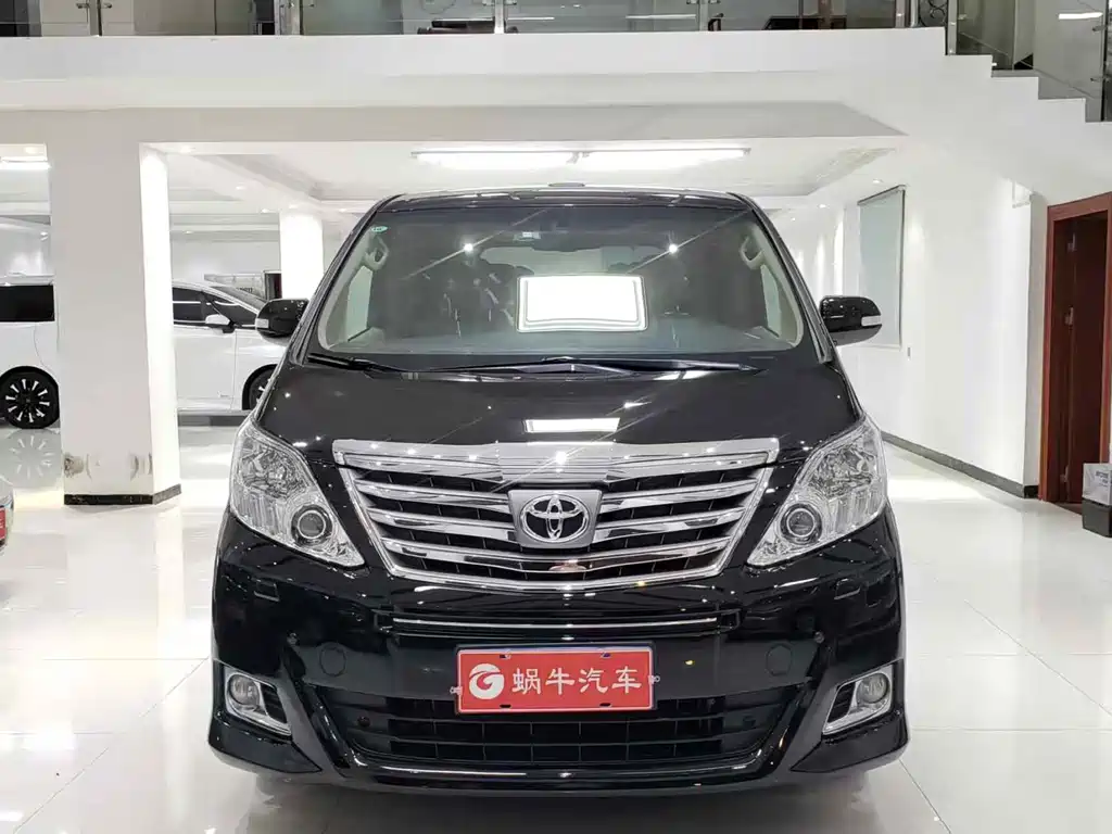 Toyota Alphard 2012 3.5L Luxury
