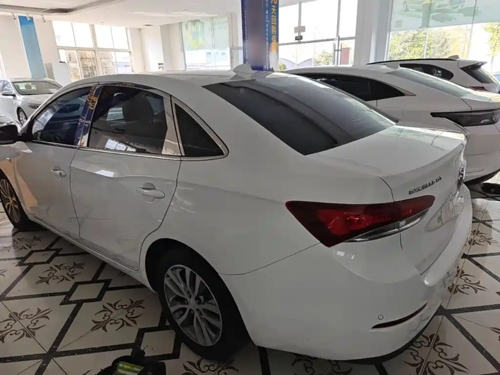 Buick Excelle — миниатюра 5
