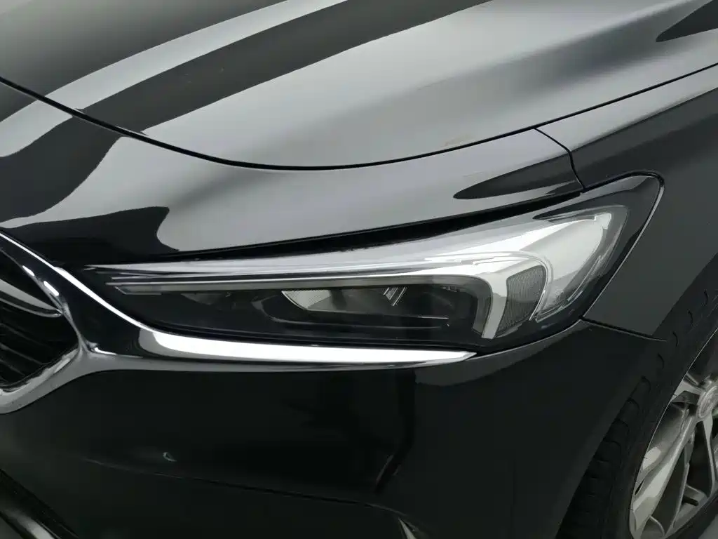 Buick LaCrosse — миниатюра 7
