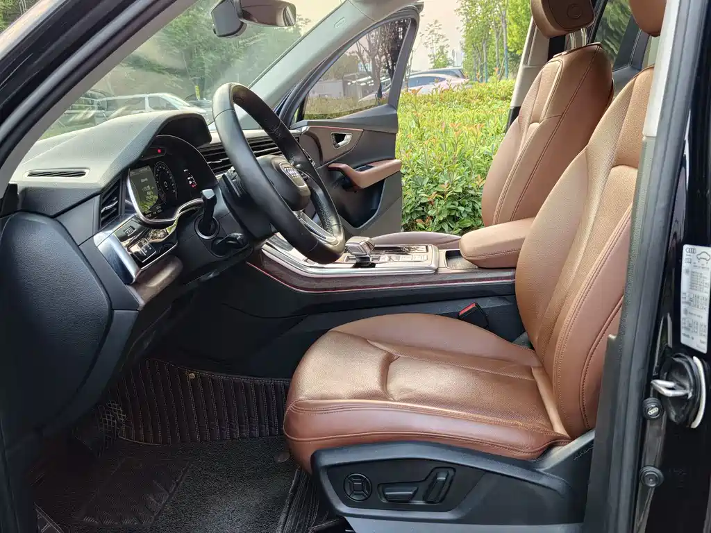 Audi Q7 2021 55 TFSI quattro S line Sport