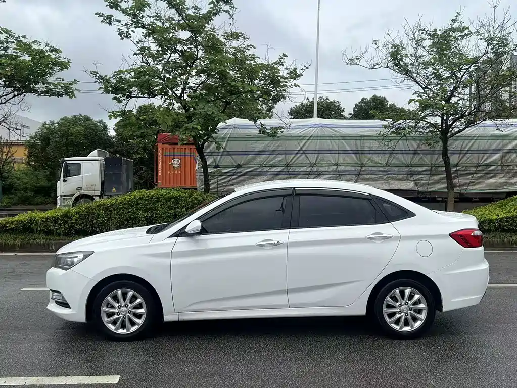 Changan Yuexiang V7 1.6L Auto Joy Dynamic Type China V, фото 4