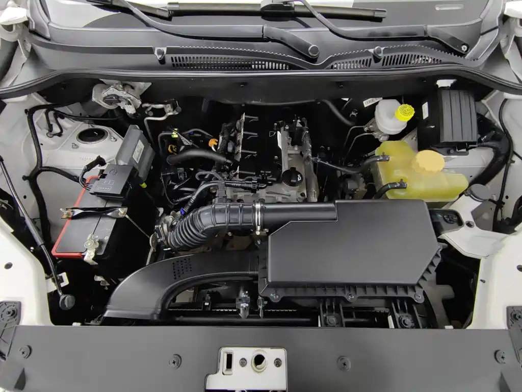 Wuling Hongguang — миниатюра 6