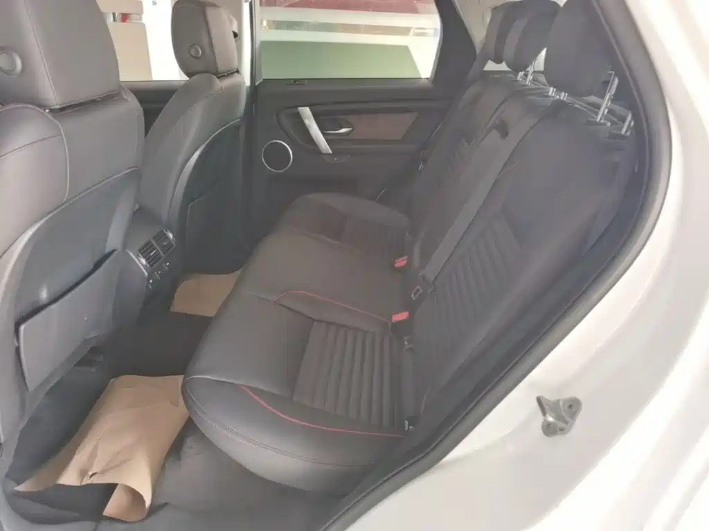 Land Rover Discovery Sport — миниатюра 17