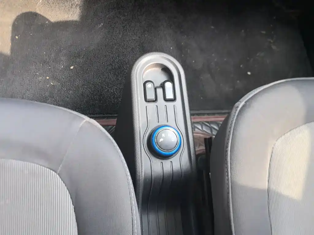 Wuling MINIEV — миниатюра 14