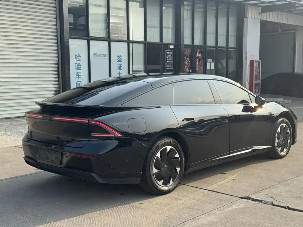 XPeng P7+ — миниатюра 17