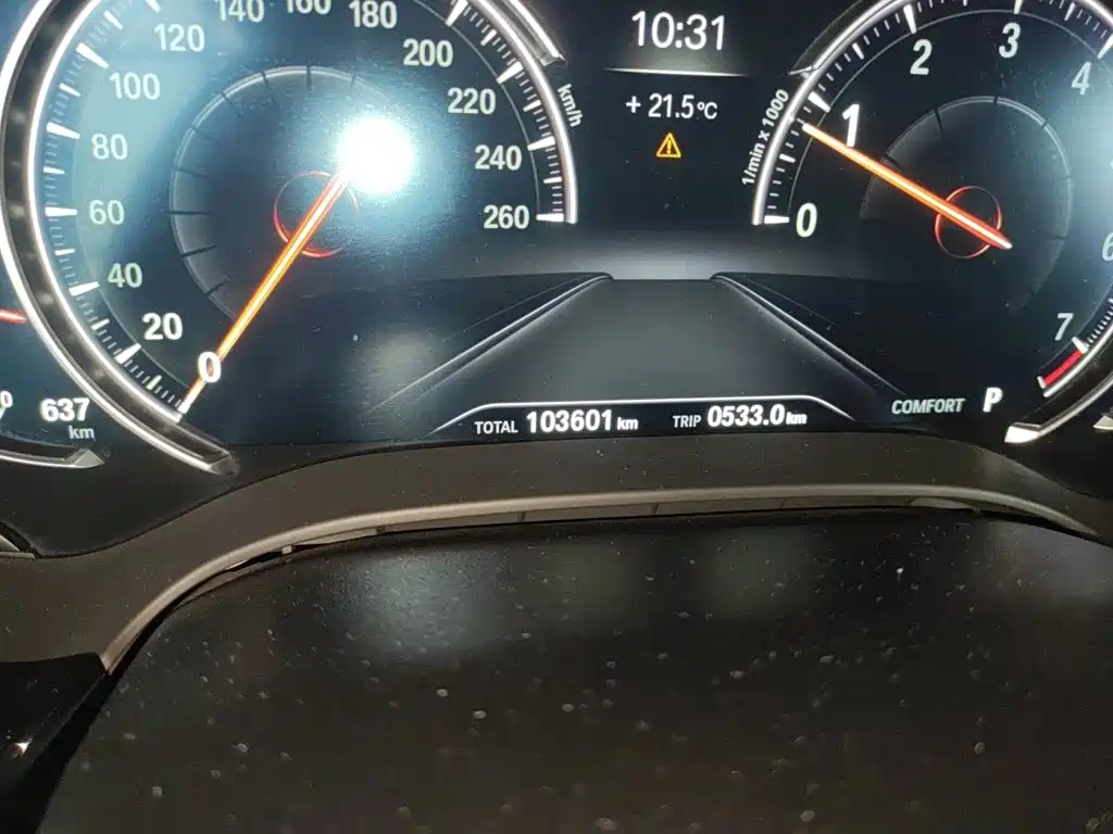 BMW 5 Series — миниатюра 5