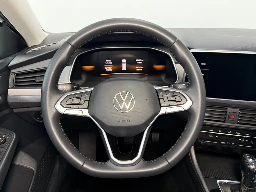 Volkswagen Bora — миниатюра 12