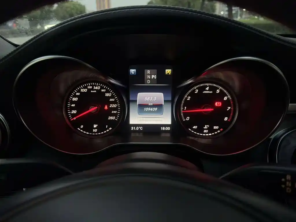 Mercedes-Benz C-Class — миниатюра 6