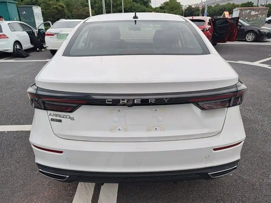 Chery Arrizo 5 PLUS — миниатюра 6