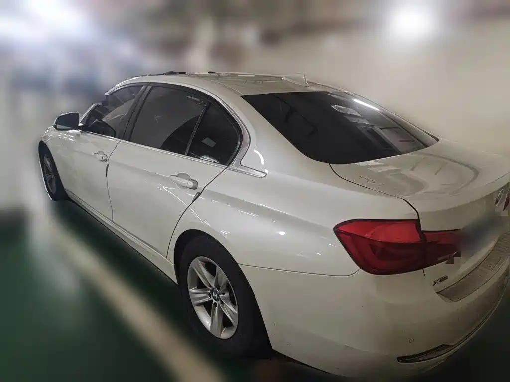 BMW 3 Series — миниатюра 25