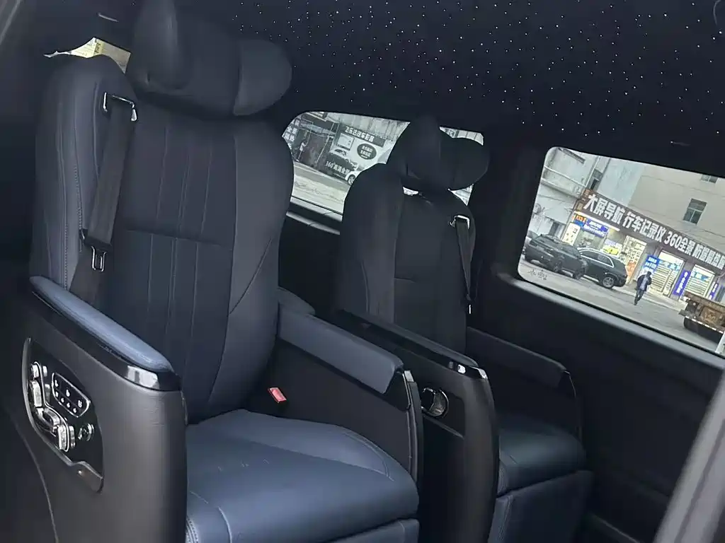 Mercedes-Benz Vito — миниатюра 6