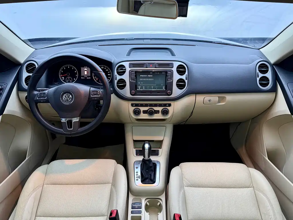 Volkswagen Tiguan — миниатюра 9