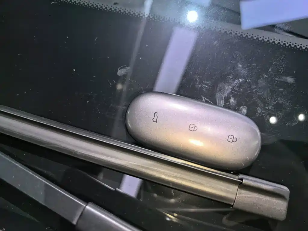 Li Auto Li L9 — миниатюра 9