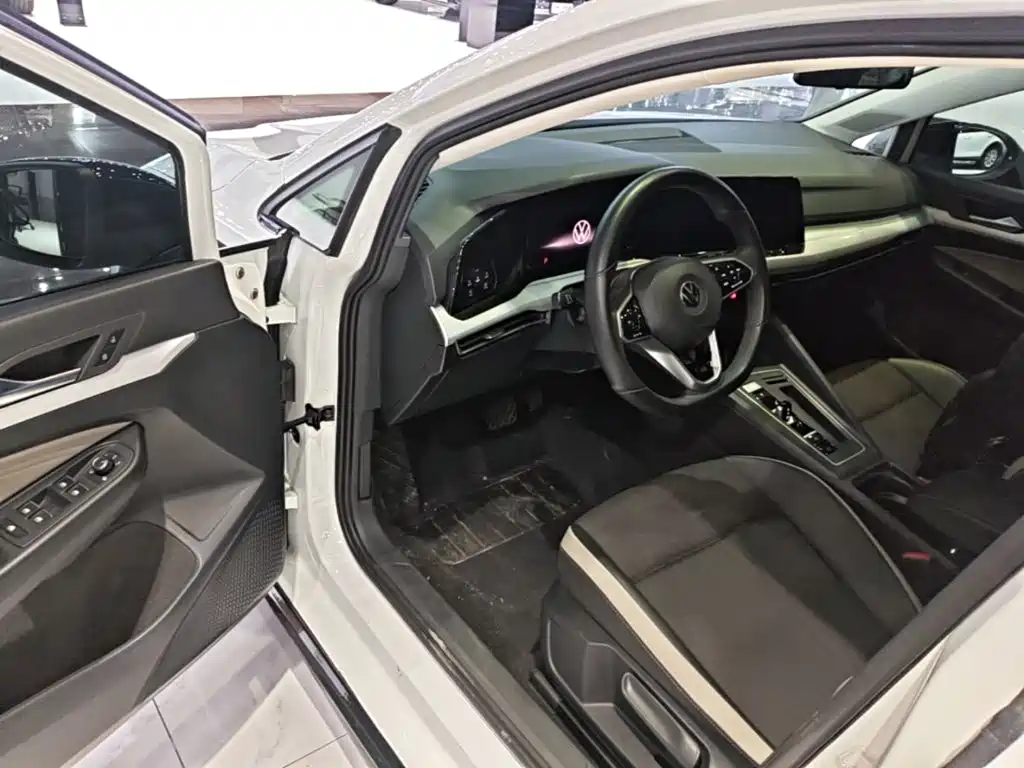 Volkswagen Golf — миниатюра 16