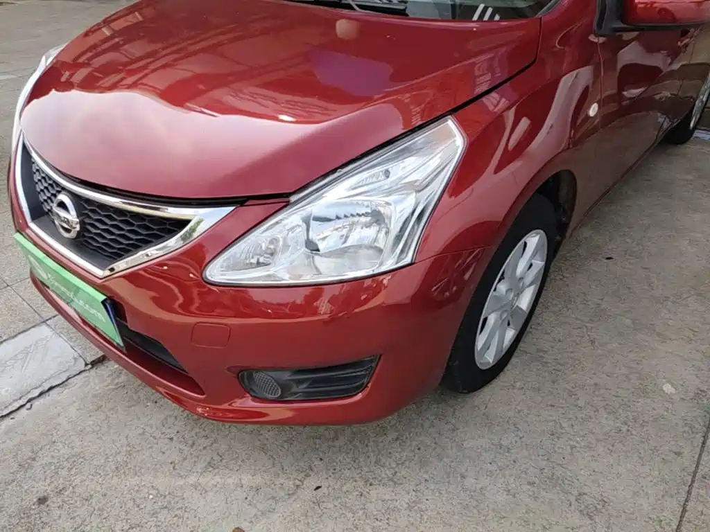 Nissan Tiida — миниатюра 18