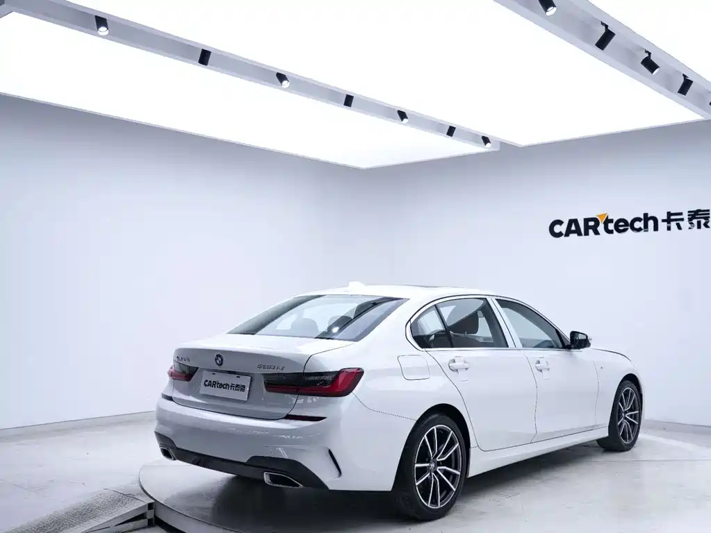 BMW 3 Series — миниатюра 11