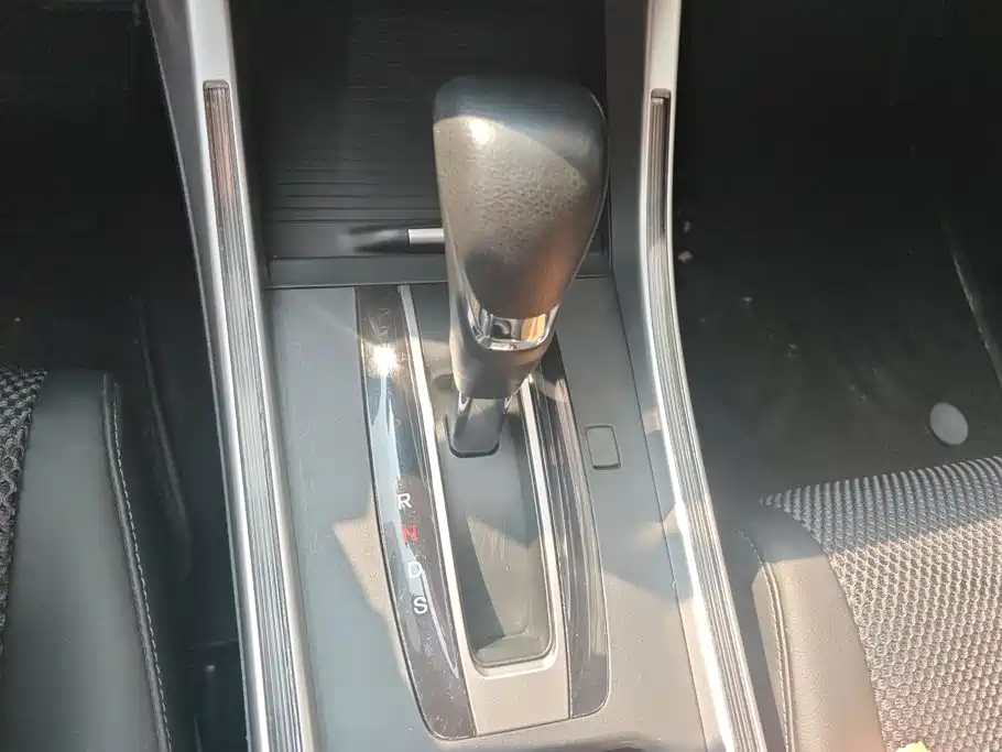 Honda Jade — миниатюра 16