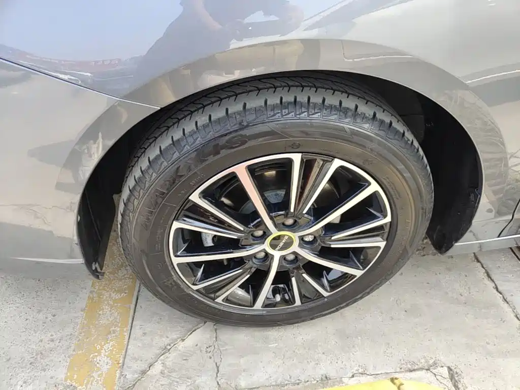 Roewe i5 — миниатюра 23