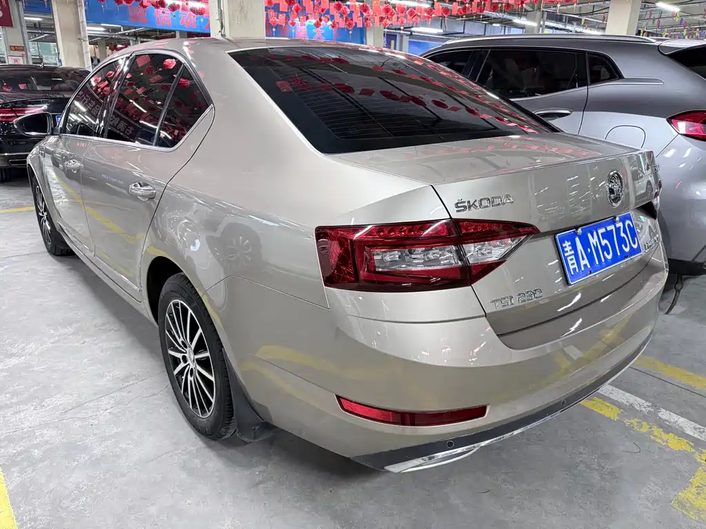 Skoda Octavia — миниатюра 17