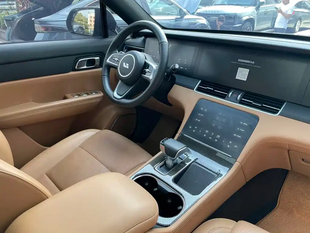 Li Auto Li ONE — миниатюра 18