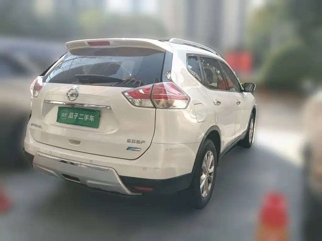 Nissan X-Trail — миниатюра 4