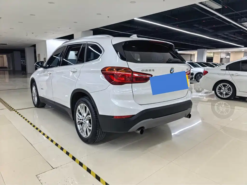 BMW X1 — миниатюра 6