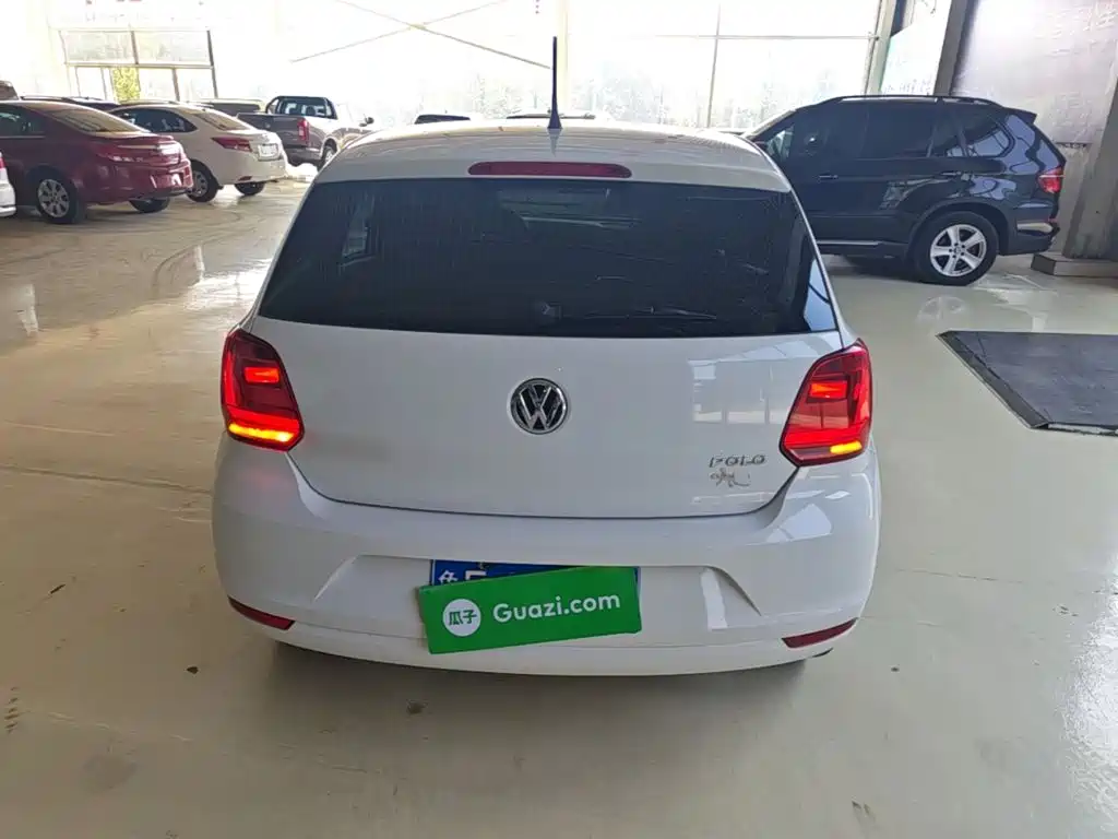 Volkswagen Polo — миниатюра 6