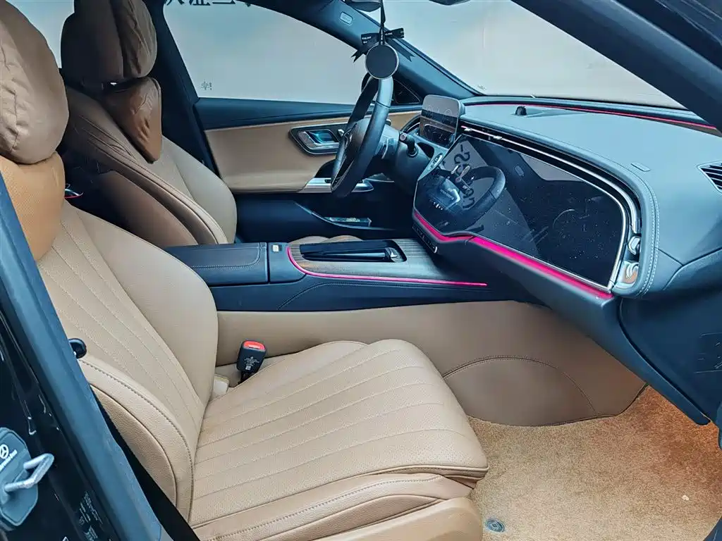 Mercedes-Benz E-Class E 2025 E 300 L Luxury