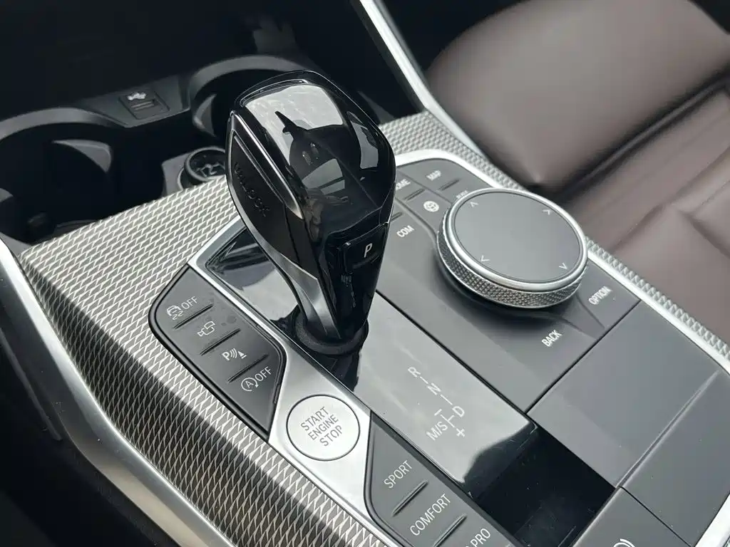 BMW 3 Series — миниатюра 22