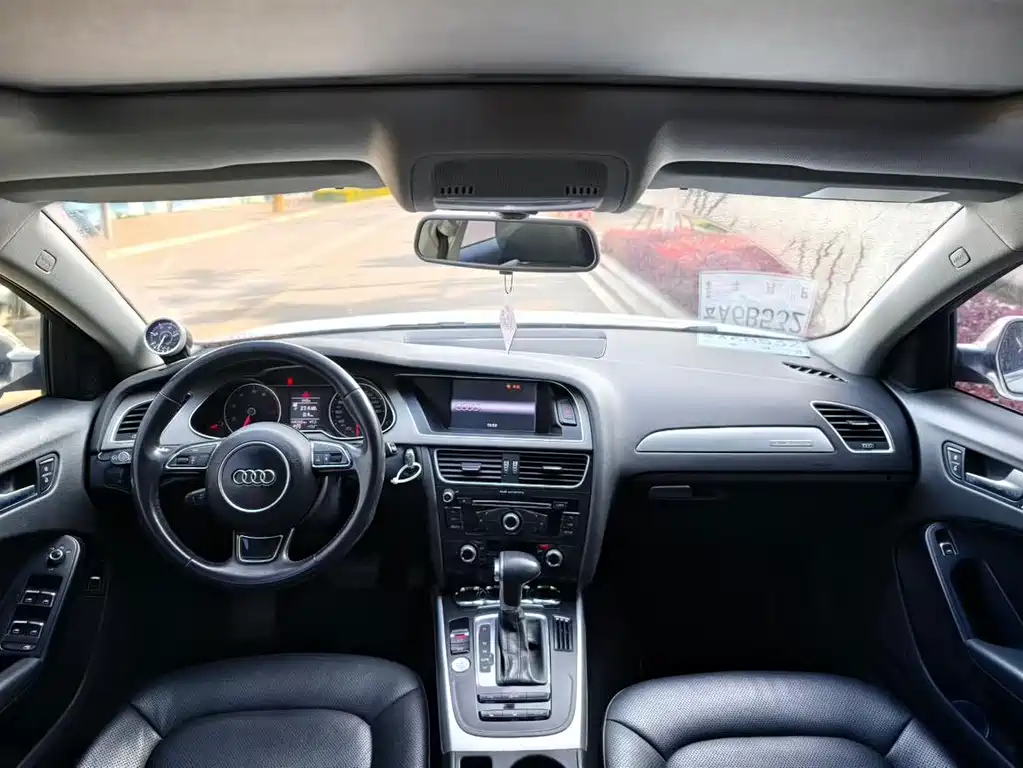 Audi A4L 2015 45 TFSI quattro Sport