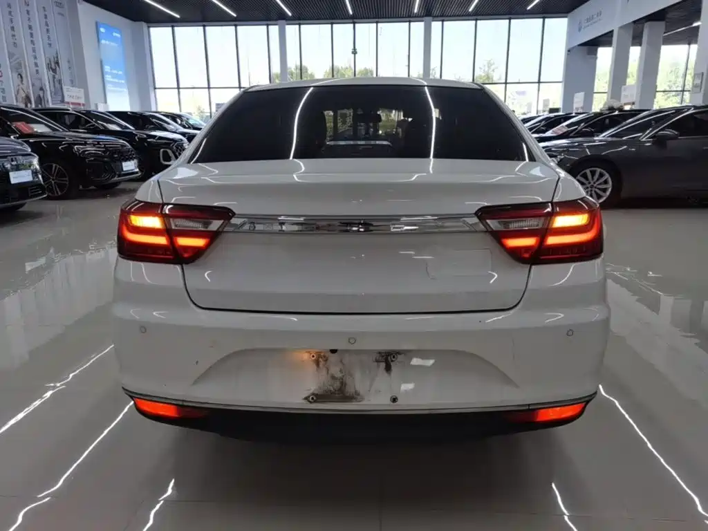 Geely Vision — миниатюра 6