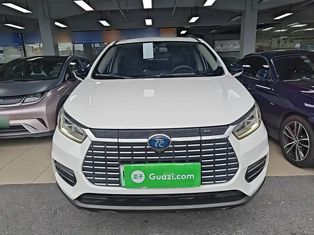 BYD Yuan EV — миниатюра 3