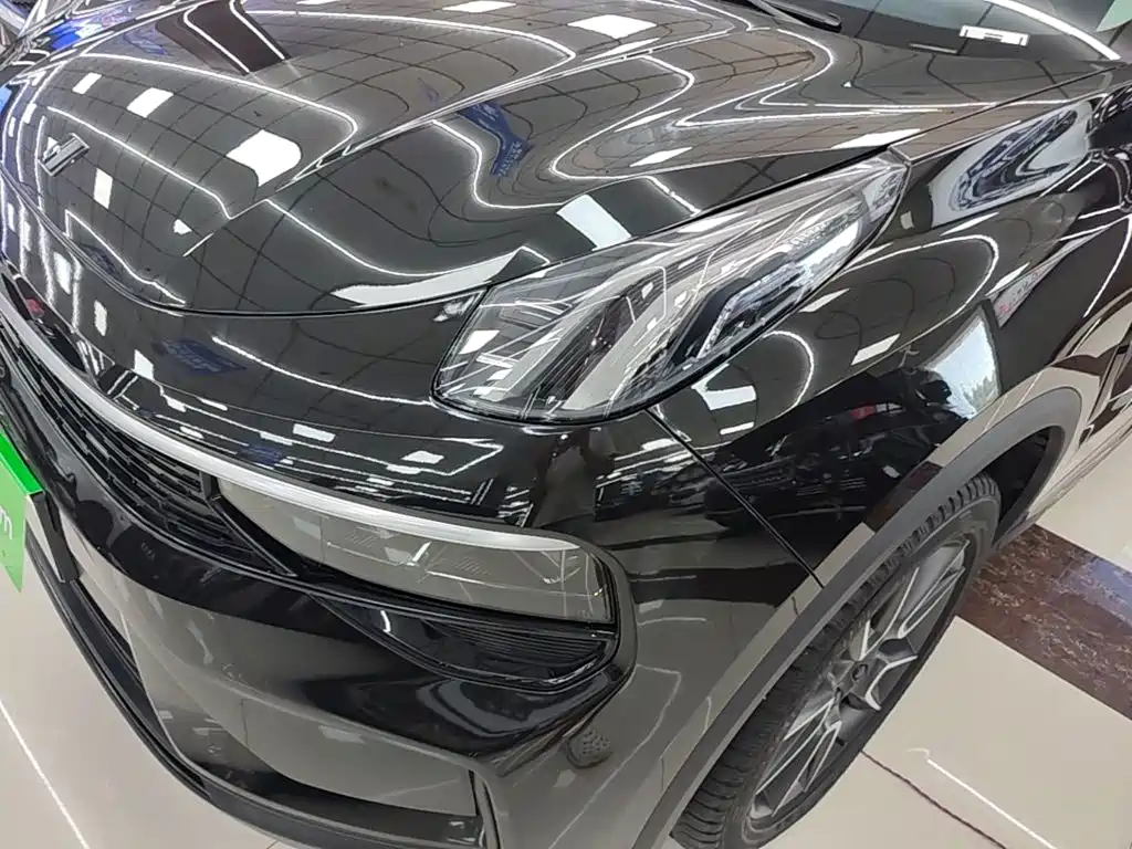 Lynk & Co 01 — миниатюра 24
