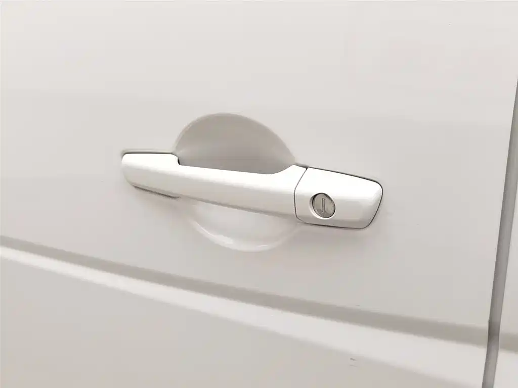 CHANGAN CROSS STAR V7 EV