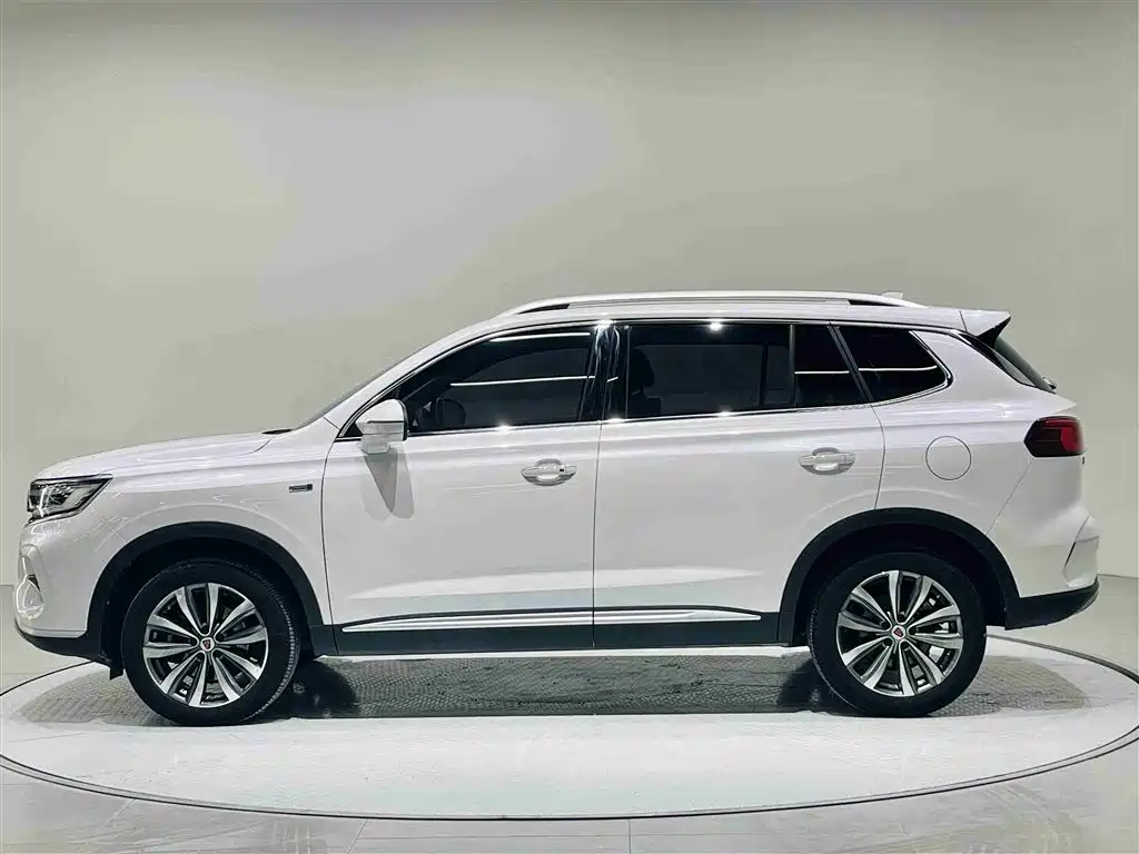 ROEWE RX5 MAX
