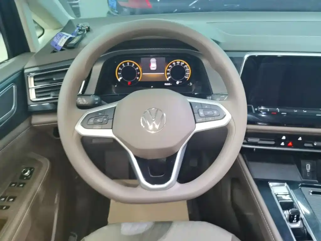 Volkswagen Viloran — миниатюра 11
