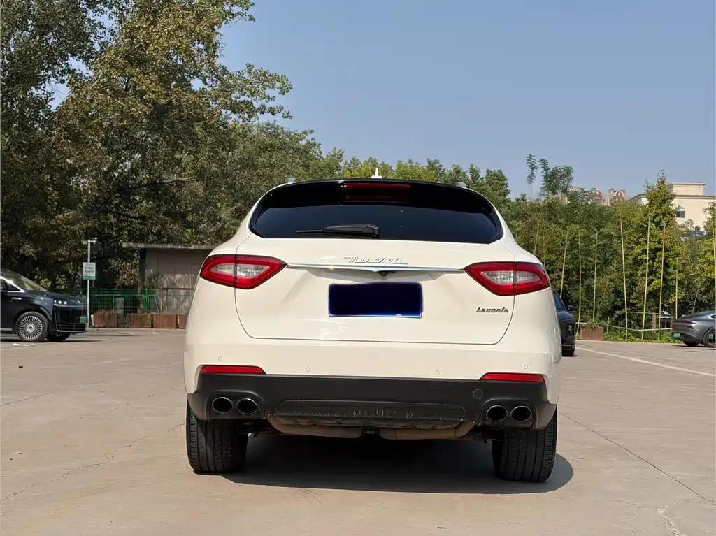 Maserati Levante — миниатюра 22