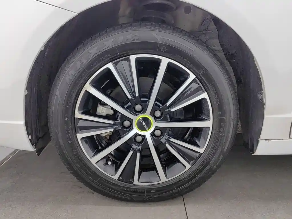 Roewe i5 — миниатюра 17