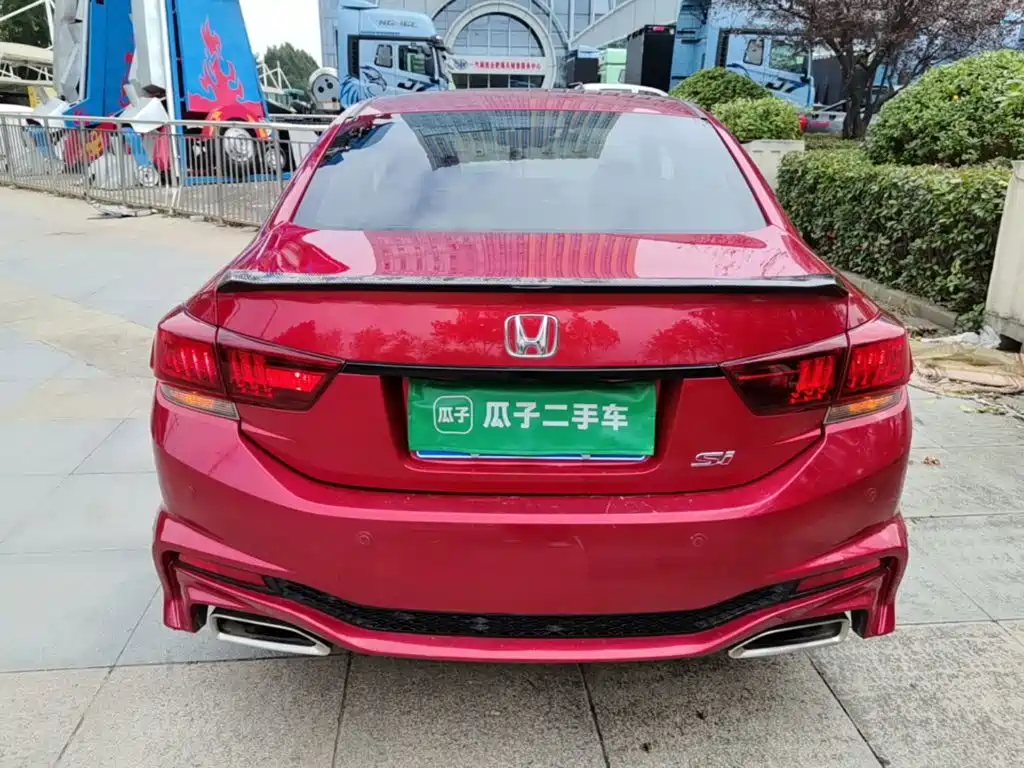 Honda Spirior — миниатюра 6