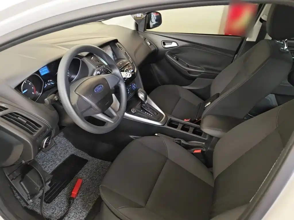 Ford Focus — миниатюра 15