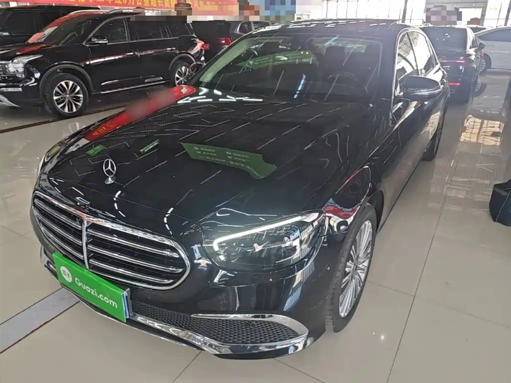 Mercedes-Benz E-Class 2022