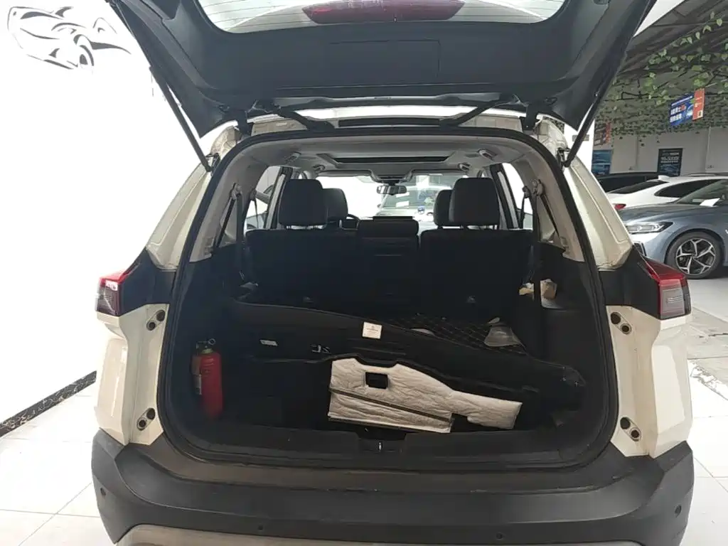 Nissan X-Trail — миниатюра 19