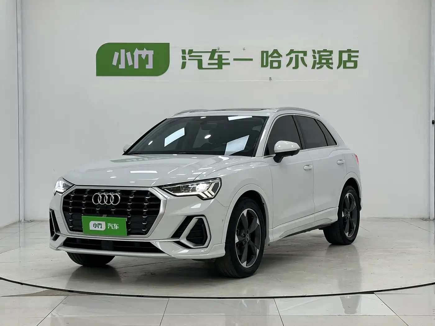 奥迪Q3 2022款 35 TFSI 时尚动感型 2021